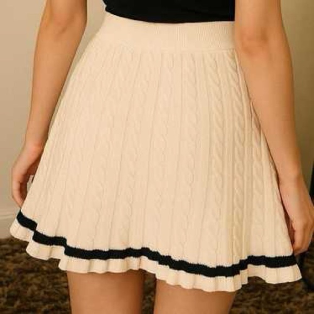 Willow & Wind Cream Cable Knit Skirt